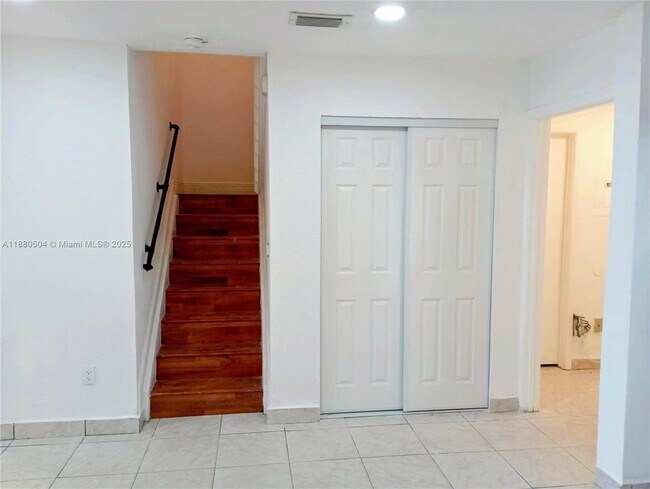 Photo - 2531 W 60th Pl