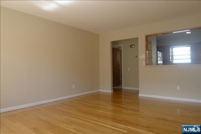 Building Photo - 129-131-131 6th St Unit 2 Rental