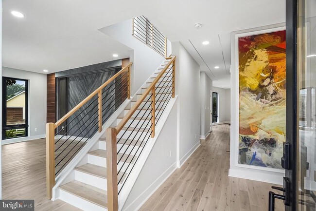 Photo - 3500 7th St N