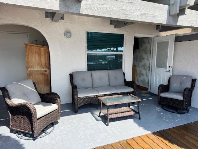Building Photo - 1800 N Ocean Dr Unit 203