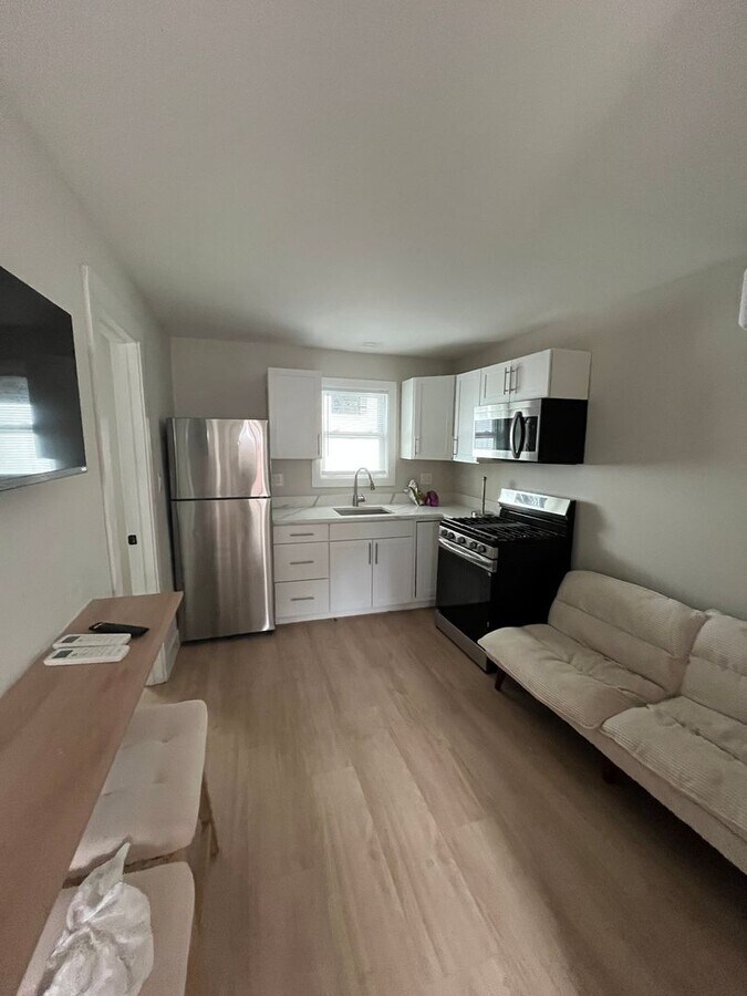 Photo - 308-310 E 11th St Unit 310-B