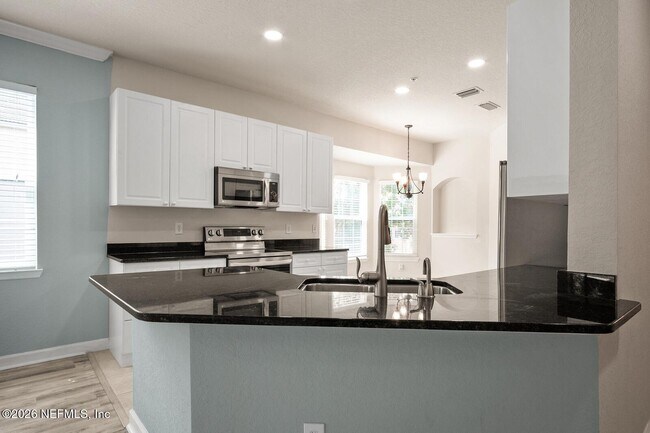 Building Photo - 210 Paseo Terraza Unit 207