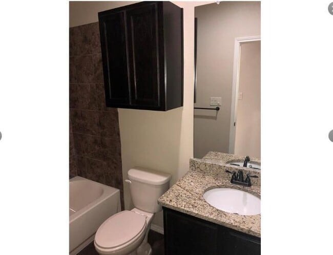 Photo - 142 Samuel Dr