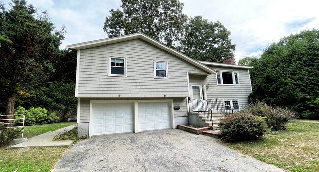 Photo - 20 Boathouse Ln