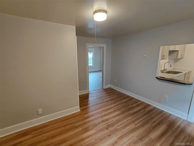 Photo - 87 W Pierpont St Unit 4