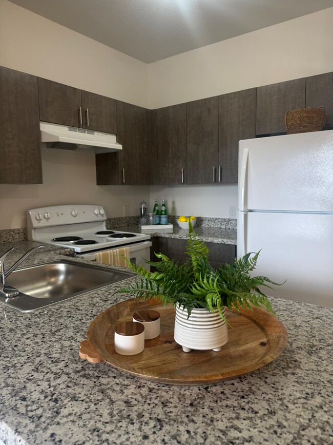 Photo - 520 W 79th St Unit C1