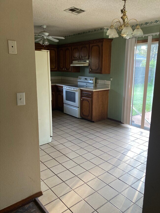 Photo - 707 N 1st St