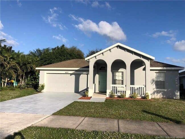 Building Photo - 4567 SE Murray Cove Cir Rental