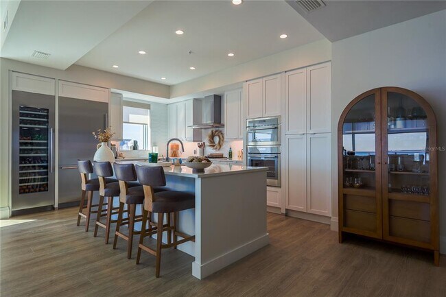 2910 W Barcelona St Unit 604