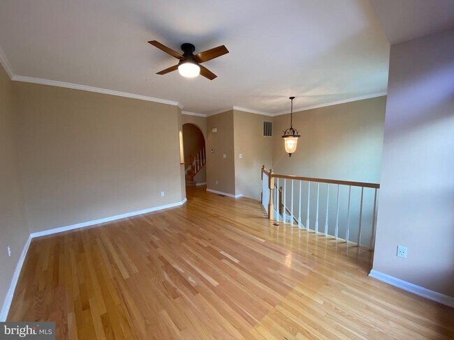 Photo - 6623 Frost Lake Ln