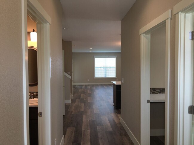 Photo - Beautiful 3 Bedroom / 2.5 bath in Prineville's Iron Horse Community