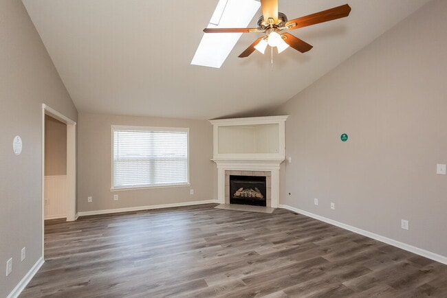 Photo - 1512 N Hampton Ct