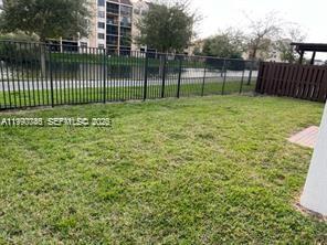 Photo - 10020 NW 10th St