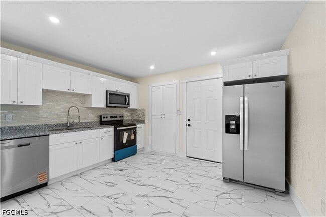 Photo - 27160 Chula Vista Dr