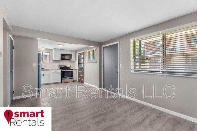 Photo - 479 S Holmes Ave