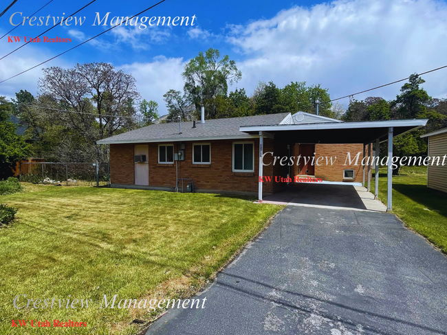 Building Photo - Charming Holladay Home in Prime Location