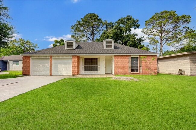 Building Photo - 7214 Mobud Dr Rental