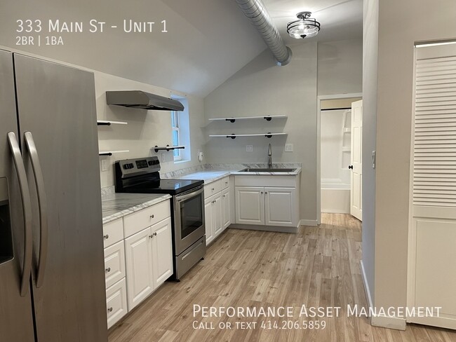 Photo - Darling Downtown Racine 2 Bedroom LOFT Unit 1