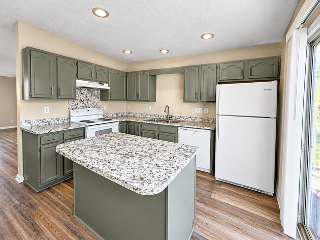 Photo - 3103 Brockhampton Ct