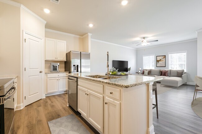 Photo - 130 Pyrus Ln