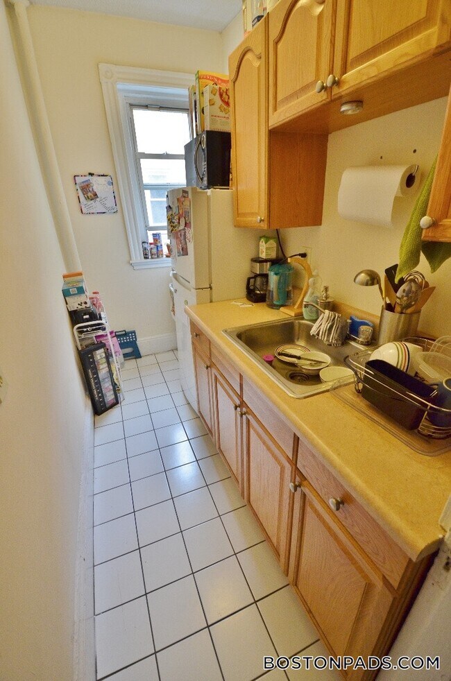 Photo - 105 Peterborough St Unidad 21