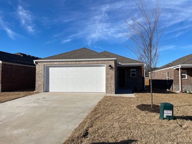 Photo - PRE-LEASING NOW! Spacious Four Bedroom | Two Bath Home in Barberry Court