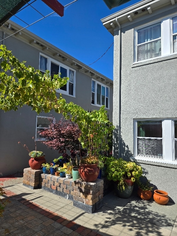 Photo - 201 Howard St Unit #2