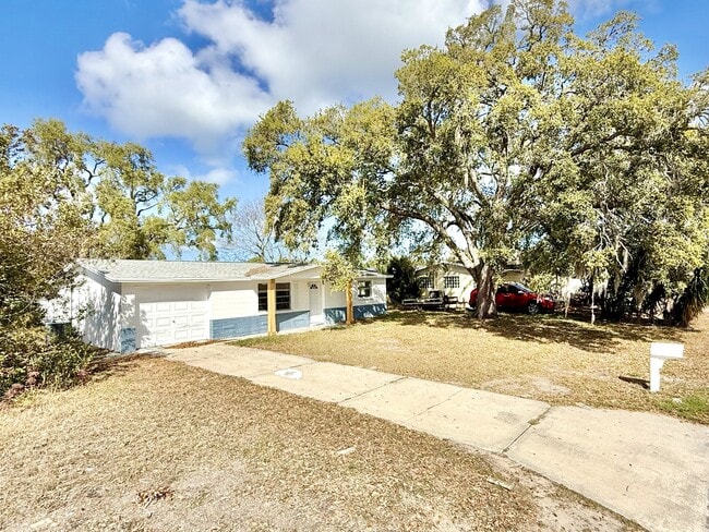 Photo - 12909 Kings Manor Ave