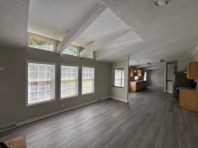 Photo - 236 Kue Pass