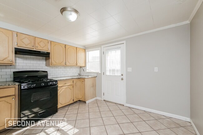 Photo - 3100 SW 45th St