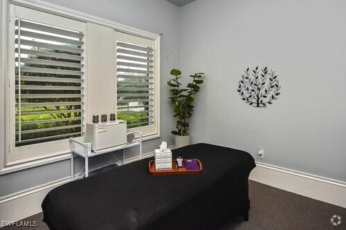 Building Photo - 20308 Corkscrew Shores Blvd Rental