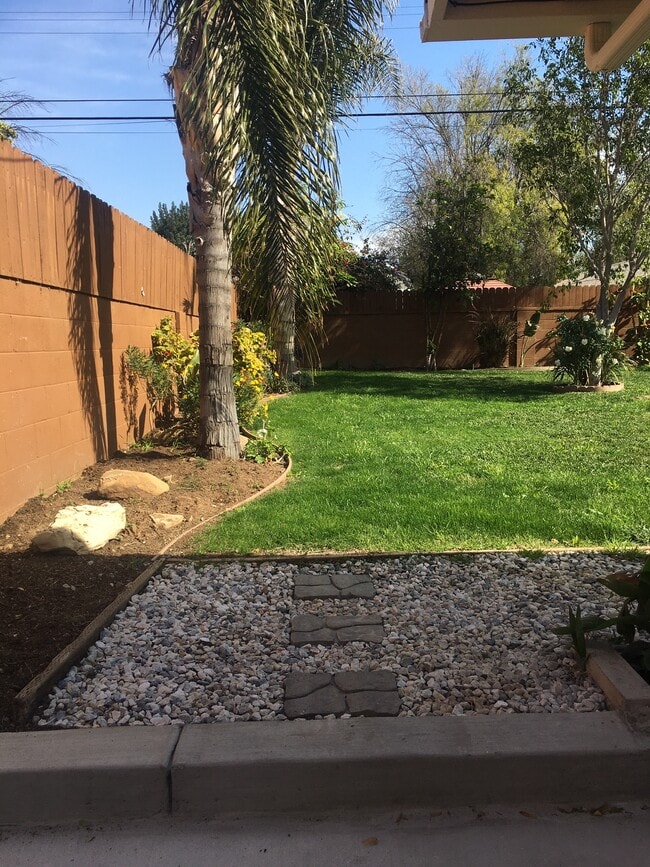 Photo - 10022 Kester Ave