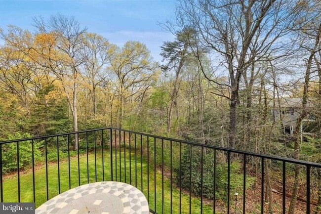 3503 Wedgewood Ct Unit M
