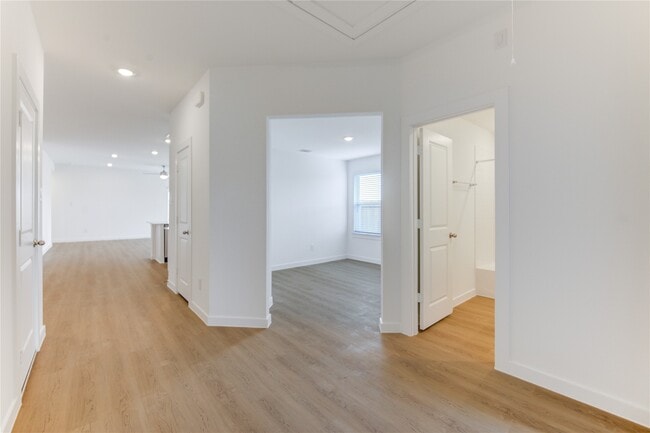 Photo - 9047 Rose Water Trl