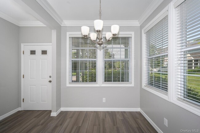 Photo - 37 Oakridge Cir Unit 37