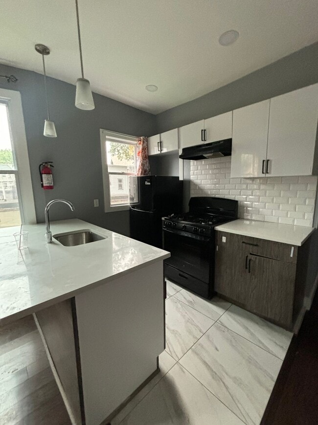 Photo - 808 S 17th St Unidad 2