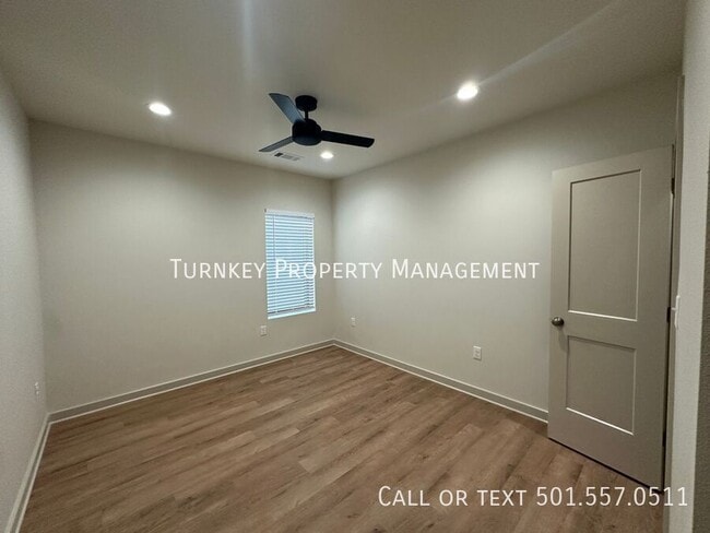 Photo - 915 North Street Unit 1