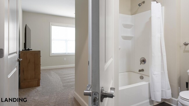 Photo - 3000 Daventry Cir Unidad 4204