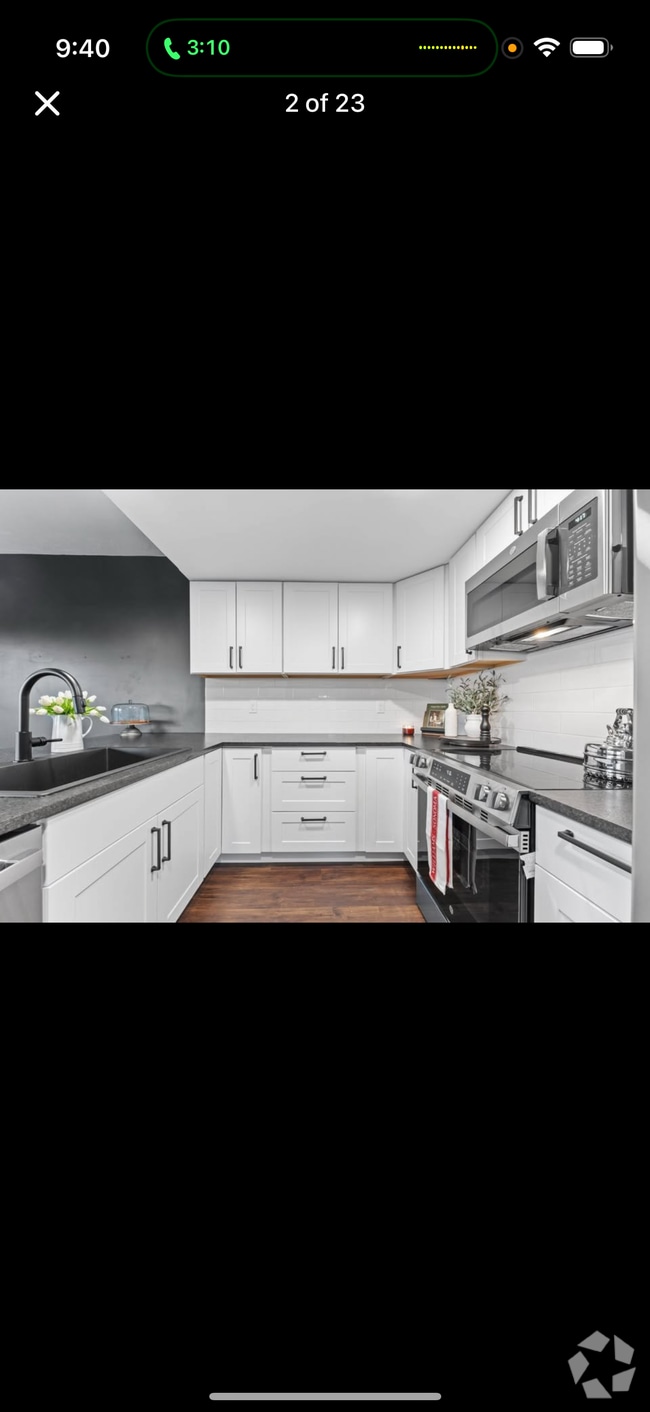 Building Photo - 605 W Crest Dr Rental