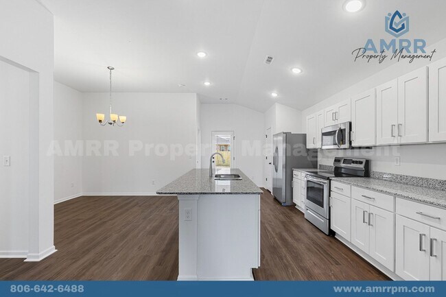 Photo - 122 SW Vanessa St