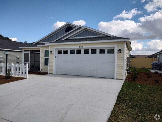 Building Photo - SHOWING as of 6/1/2025 Patio Villas in Del... Rental