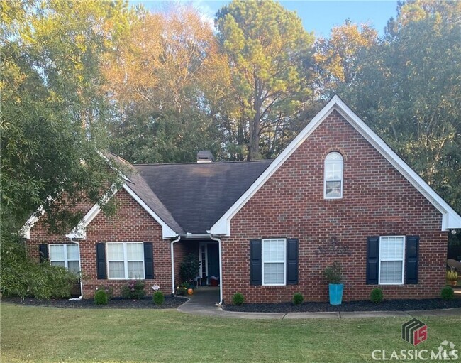 Building Photo - 350 Brickleberry Ridge Rental