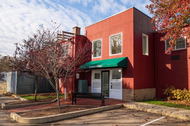 Photo - 90 South St Unidad 210