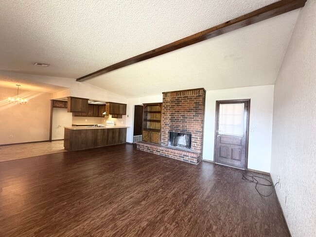 Photo - 9821 Larkspur Ln