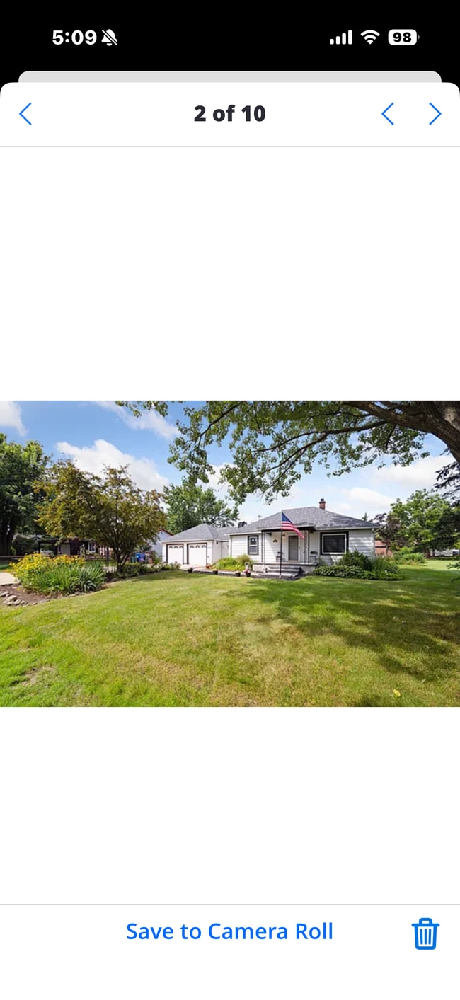 Photo - 1459 Brookline St