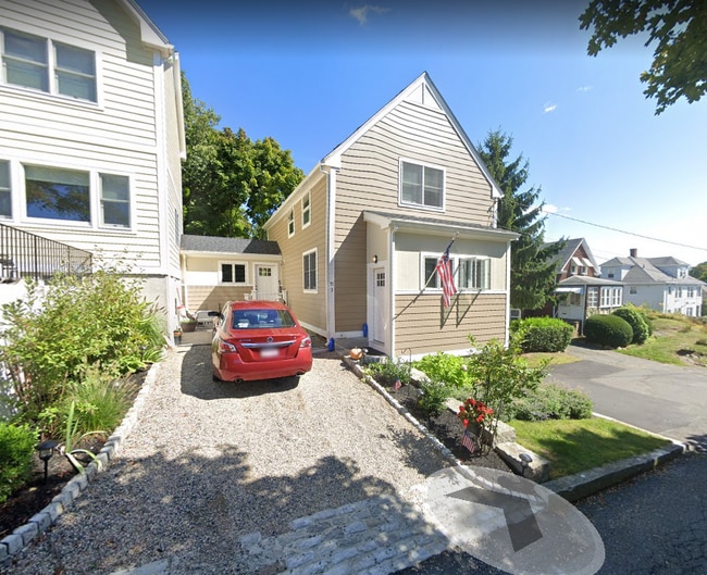 Building Photo - 51 Glen Rd Unit 3