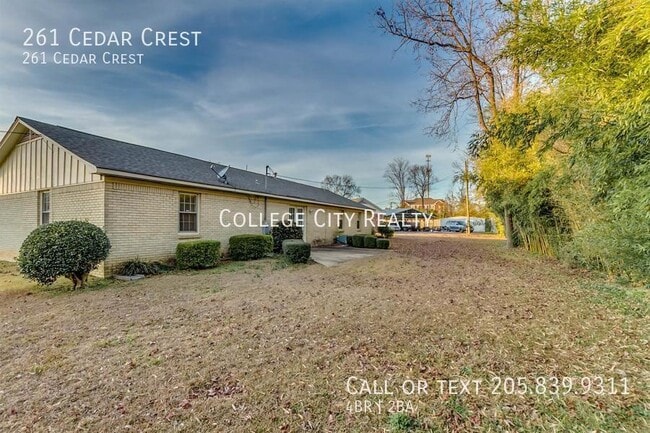 Photo - 261 Cedar Crest