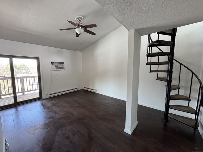 Photo - 72 Burgundy Hill Ln Condo Unit 72