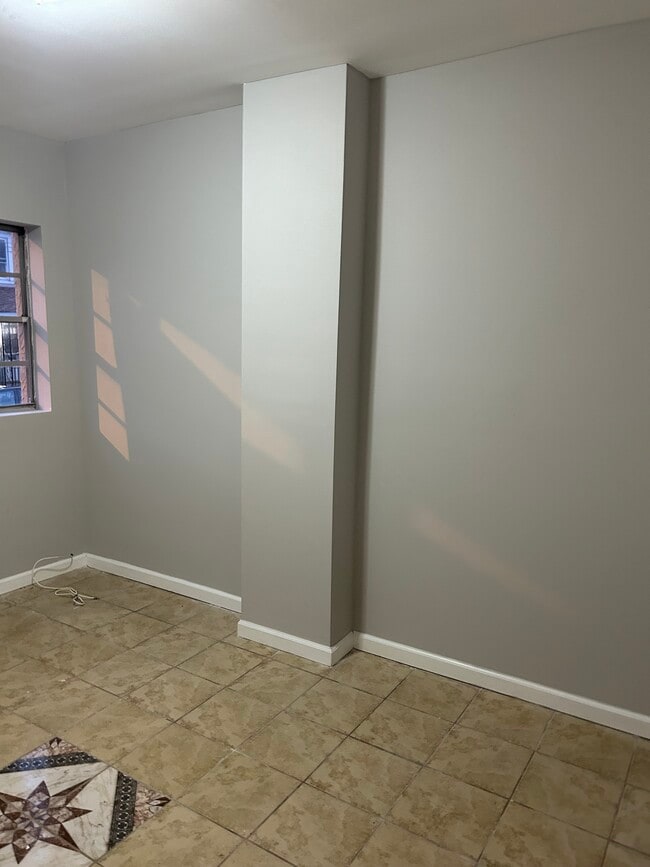 Building Photo - 4811 Darrah St Unit First floor