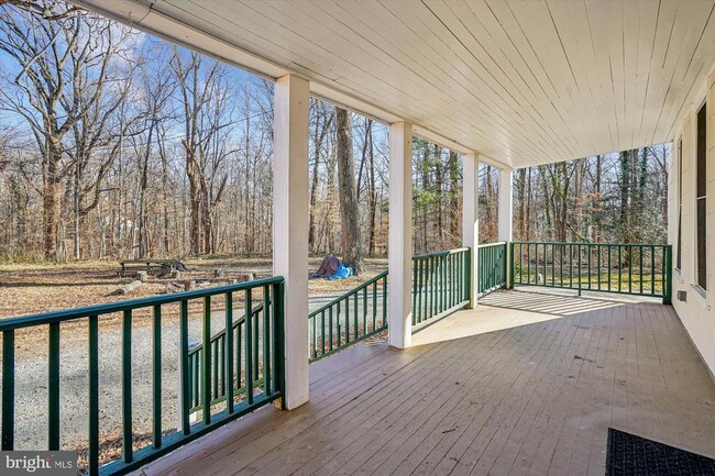 Photo - 2799 Beechbank Rd